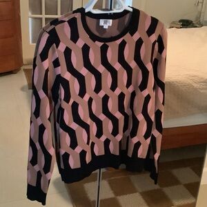 Stylish Women's Geometric Sweatshirt in Pink and Black